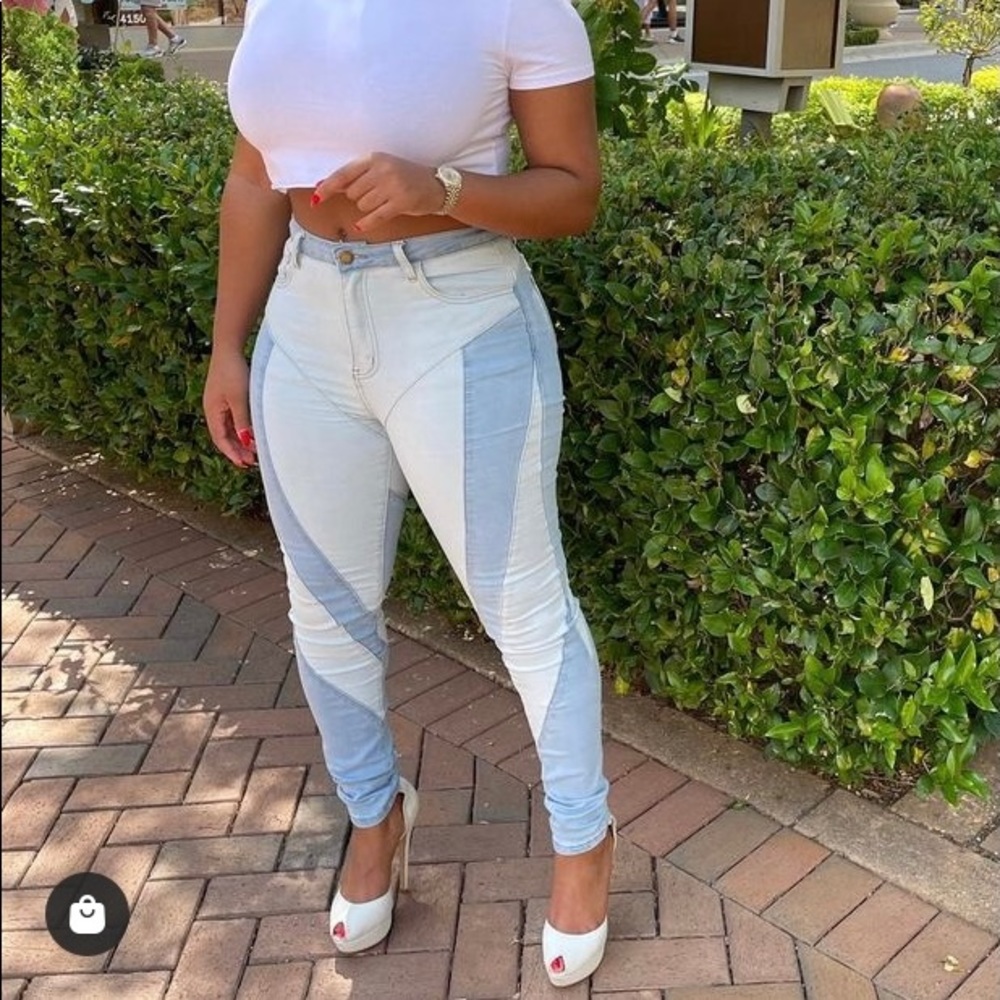 Jeans - Picture 2 of 2